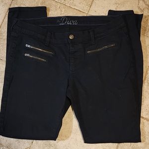 OLD NAVY BLACK DIVA JEANS